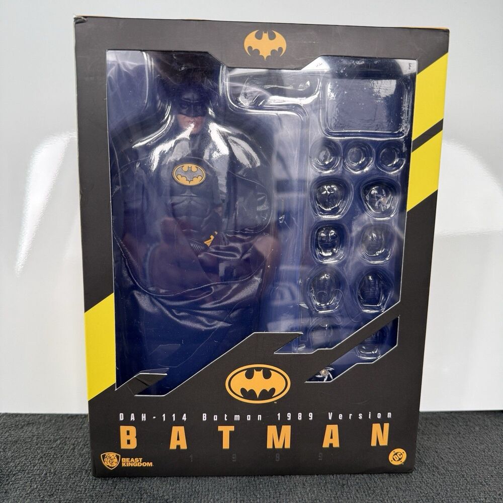 Beast Kingdom DAH-114 Batman 1989 Version Michael Keaton 1/9 Action Figure NEW
